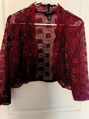 R&M Richards Women's Deep Burgundy Lace Sequin Open-Front Shrug
